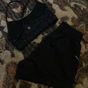 Lululemon bra and shorts bundle🖤